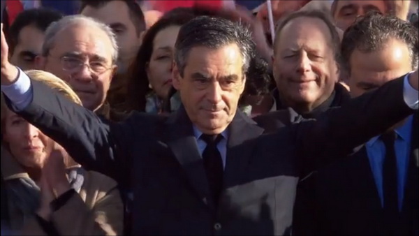 Revivez le discours de François FILLON du dimanche 5 mars sur le parvis du Trocadéro