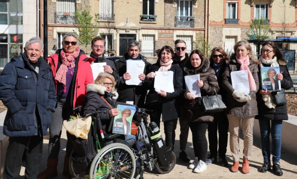 Tractage du dimanche 3 avril au Marché Charras