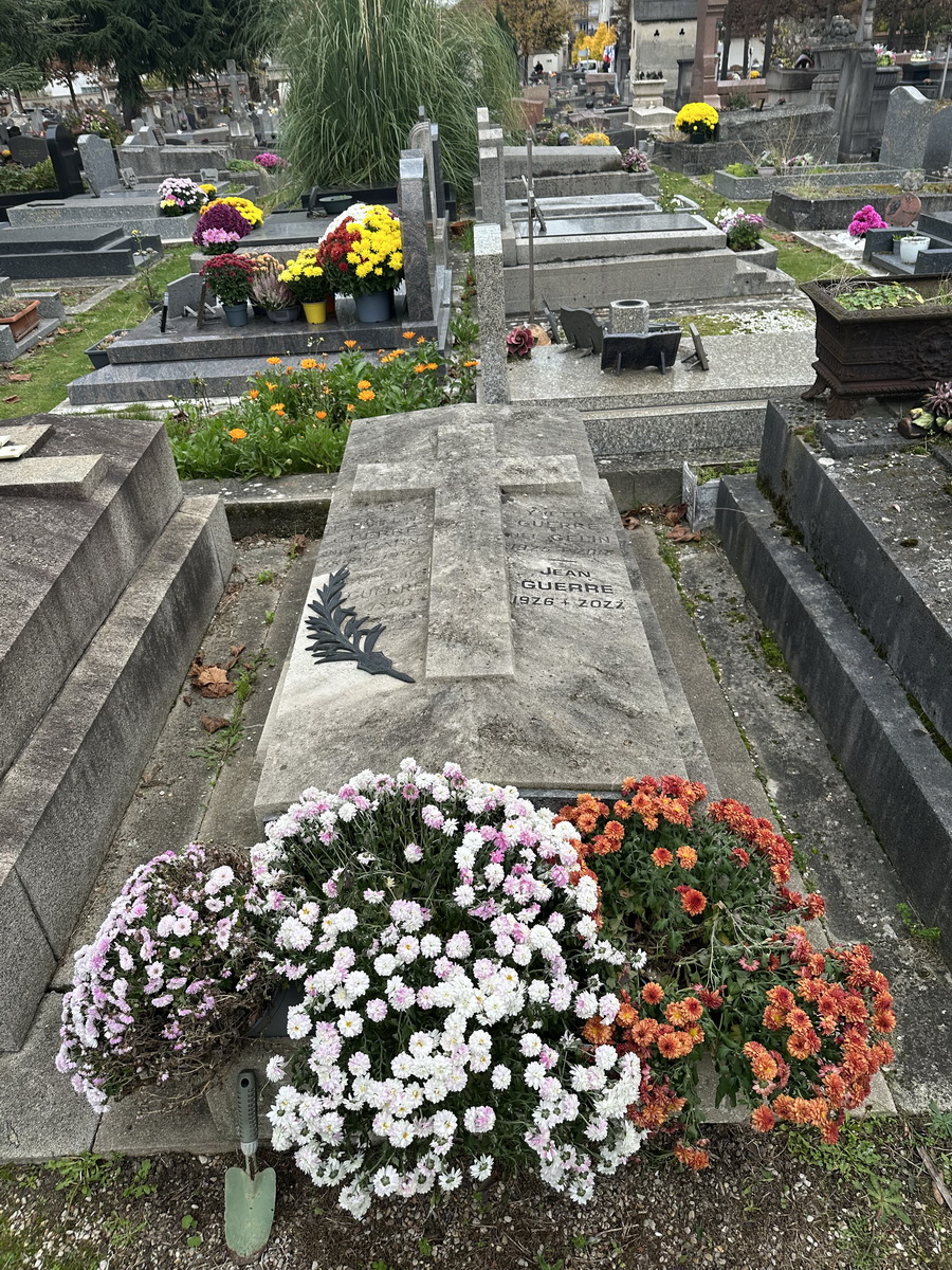 Qui était 'Marius GUERRE' du même nom que la salle du conseil municipal de Courbevoie ?